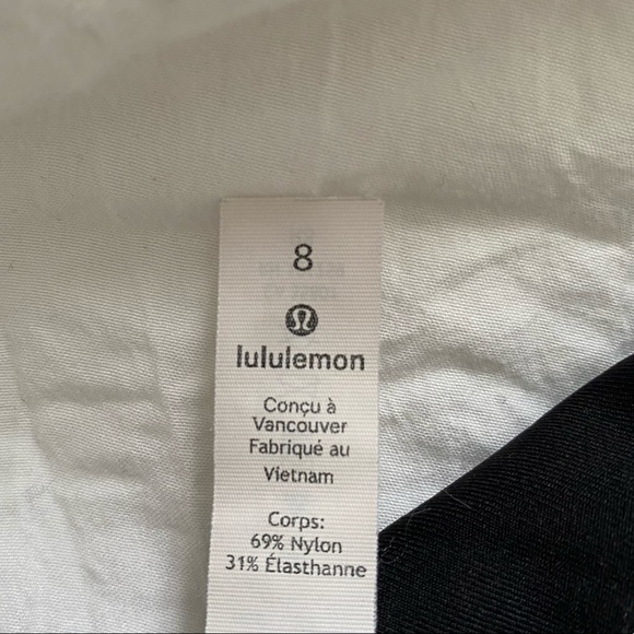 Lululemon Black Wunder Under - Picture 5 of 6